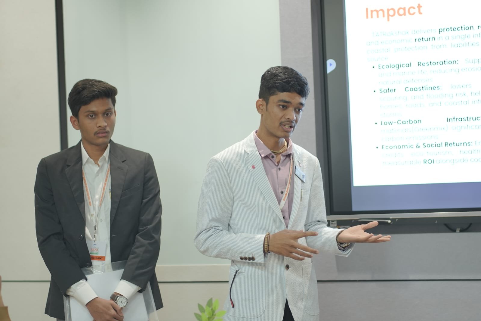 Drith Infra presenting TATrakshak at IIT Kanpur